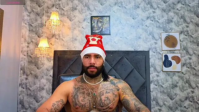 Snapshot of Apolo_rousse1 chatting on 11.28.25 Apolo rousse1 online show from 11.28.25