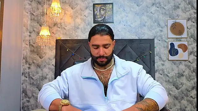 Snapshot of Apolo_rousse1 chatting on 12.05.25 Apolo rousse1 online show from 12.05.25