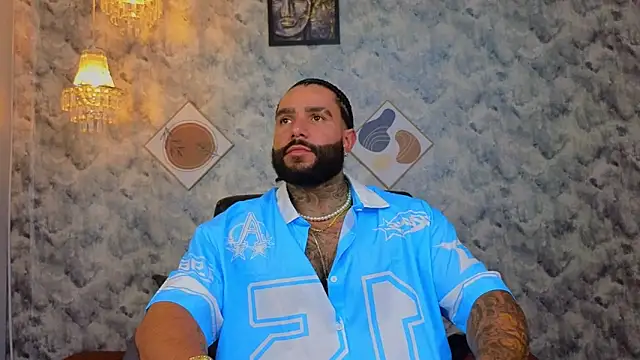 Snapshot of Apolo_rousse1 chatting on 12.14.25 Apolo rousse1 online show from 12.14.25