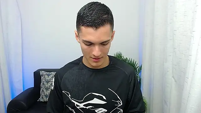 Matiius18 online show from 11.08.25