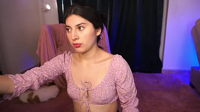 Auralea online show from 09.11.25