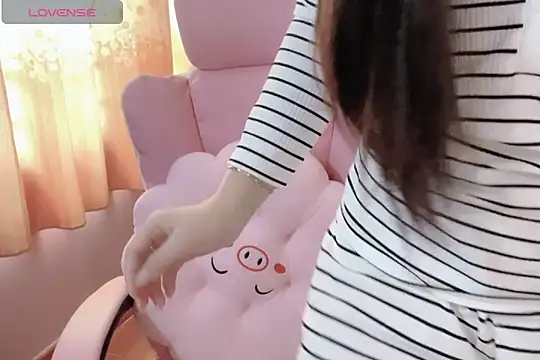  AFang  online show from 10.25.25