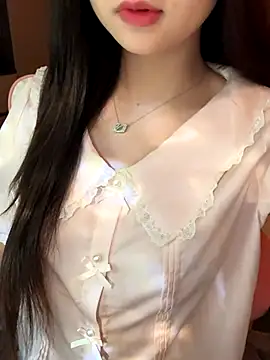 Nana kute20 online show from 10.05.25