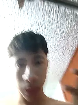 Snapshot of Rolito69 chatting on 10.29.25 Rolito69 online show from 10.29.25