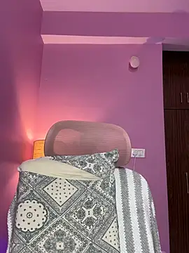 Snapshot of Neha18 chatting on 07.23.26 Neha18 online show from 07.23.26