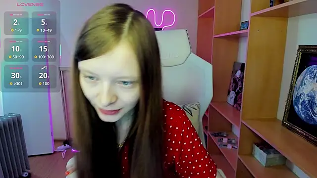 AliceHaris online show from 11.08.25