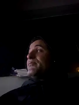 Snapshot of Junior17cm_1993 chatting on 11.03.25 Junior17cm 1993 online show from 11.03.25