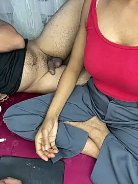 Snapshot of baby_dall chatting on 04.12.26 baby dall online show from 04.12.26