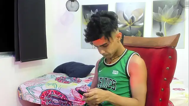 Violet Dream2 online show from 04.18.26