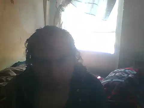 Snapshot of nenade14 chatting on 10.26.25 nenade14 online show from 10.26.25