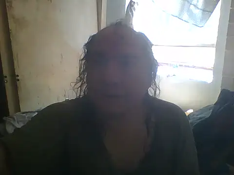 Snapshot of nenade14 chatting on 10.30.25 nenade14 online show from 10.30.25