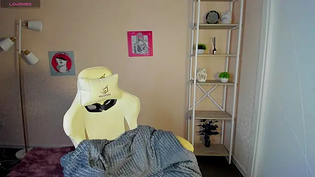 R0cket bunny online show from 09.25.25