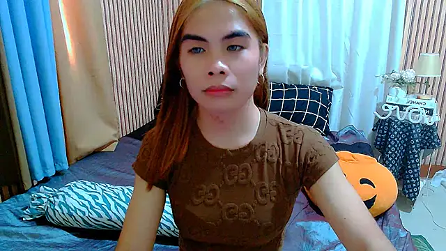 mikhaylahanderson online show from 10.02.25