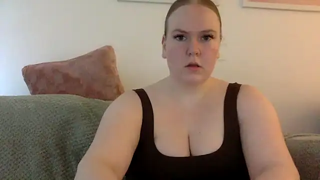 Snapshot of gracelovesxx chatting on 05.22.26 gracelovesxx online show from 05.22.26