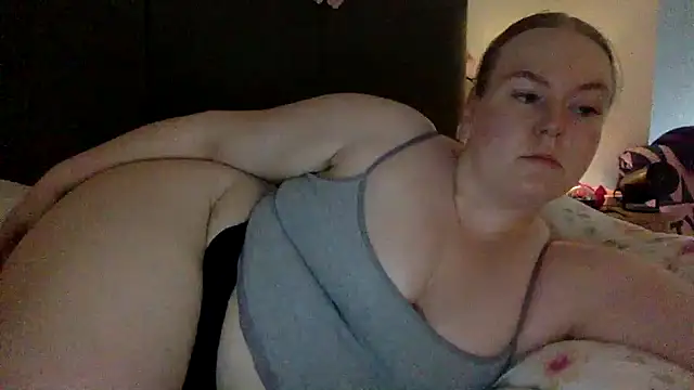 Snapshot of gracelovesxx chatting on 06.23.26 gracelovesxx online show from 06.23.26