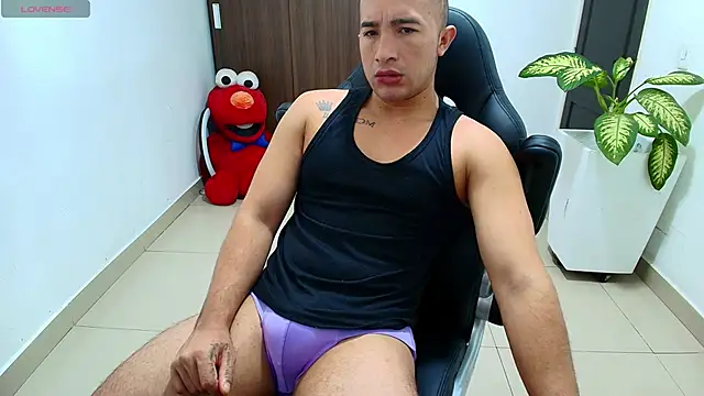 sebastian oconnor77 online show from 10.17.25