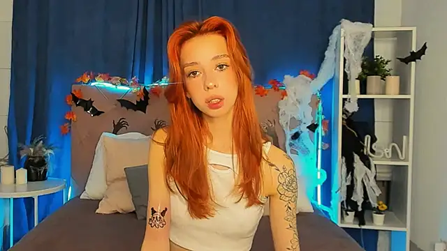 Snapshot of Lori_Williams chatting on 11.04.25 Lori Williams online show from 11.04.25