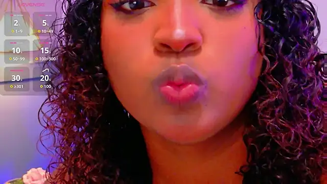 Cristal-Jonnes online show from 10.11.25