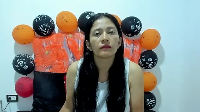 ivy moon05 online show from 11.03.25