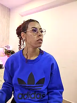 Pamelamiler   online show from 10.07.25