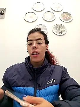 Pamelamiler   online show from 04.15.26