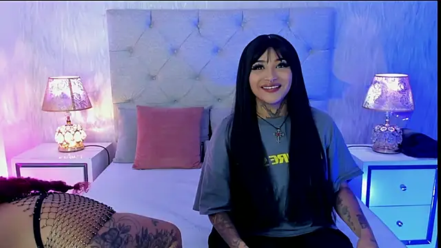 Pamelamiler   online show from 04.18.26