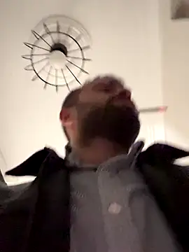 S-kt-et online show from 10.18.25