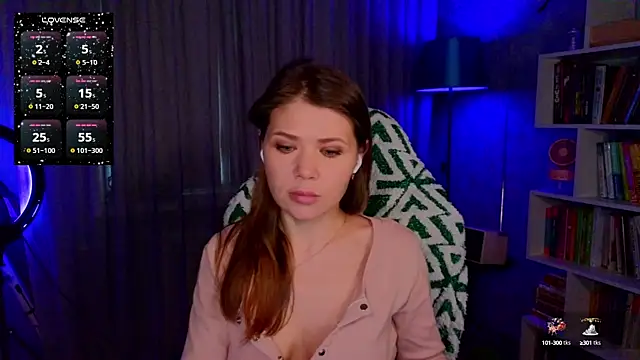 Snapshot of MyLittleGali chatting on 12.10.24 MyLittleGali online show from 12.10.24