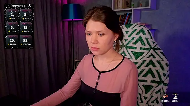 Snapshot of MyLittleGali chatting on 12.15.24 MyLittleGali online show from 12.15.24