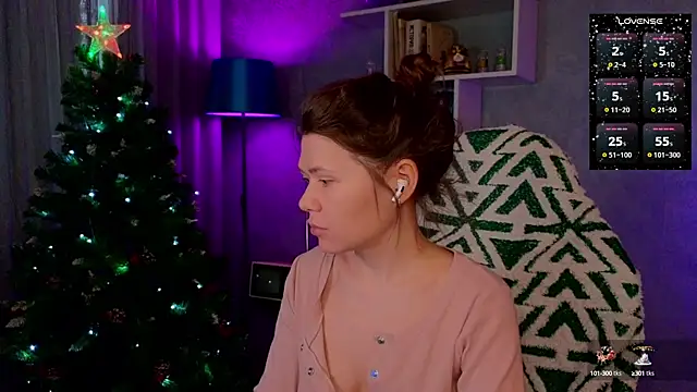 Snapshot of MyLittleGali chatting on 01.13.25 MyLittleGali online show from 01.13.25