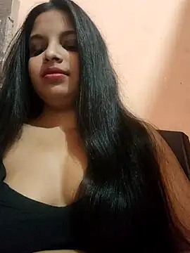 Maahhii 2 online show from 03.04.26