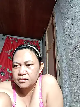 Everleigh mom online show from 09.09.25