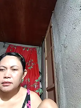 Everleigh mom online show from 09.17.25