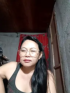 Everleigh mom online show from 11.22.25