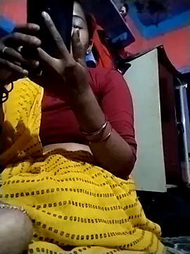 Snapshot of Hot_yasha chatting on 09.17.25 Hot yasha online show from 09.17.25