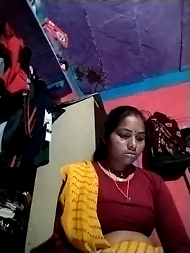 Snapshot of Hot_yasha chatting on 09.19.25 Hot yasha online show from 09.19.25