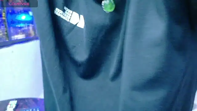 Snapshot of alandelrey57 chatting on 12.05.25 alandelrey57 online show from 12.05.25