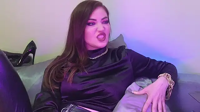 AliceJameson online show from 10.18.25