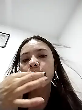 Snapshot of Cami_Konor chatting on 10.06.25 Cami Konor online show from 10.06.25