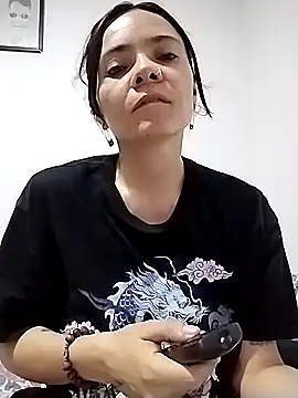 Snapshot of Cami_Konor chatting on 10.12.25 Cami Konor online show from 10.12.25