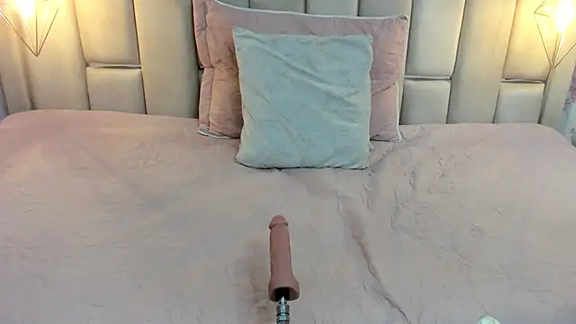 ALYANNA HOT  online show from 10.30.25