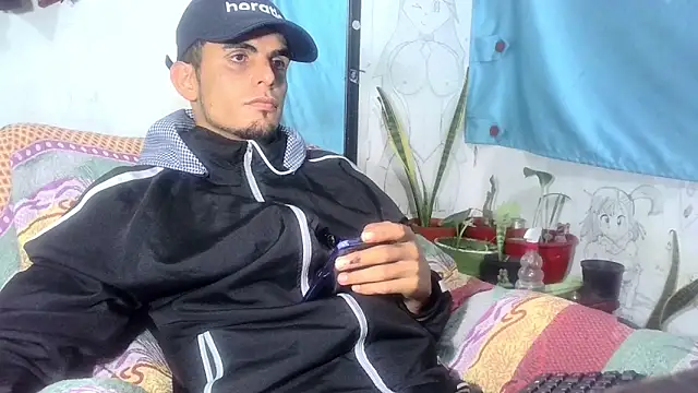 Snapshot of yourskinnybooy chatting on 09.18.25 yourskinnybooy online show from 09.18.25