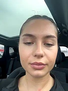 Ashley-Evans online show from 11.21.25