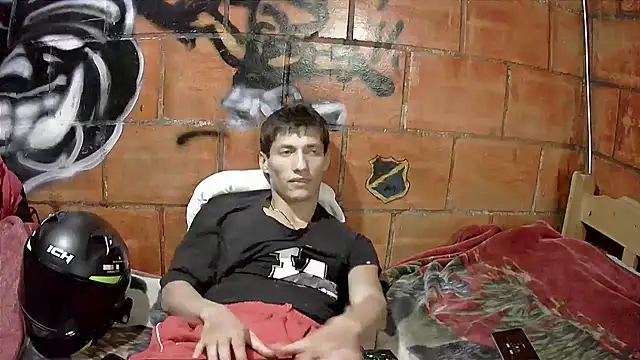 Snapshot of alexandercruz chatting on 07.05.26 alexandercruz online show from 07.05.26