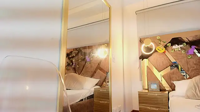 zarah andrew   online show from 10.27.25