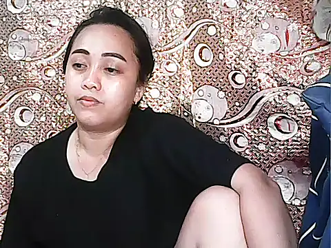 Snapshot of Pinay_Chubby20 chatting on 11.10.25 Pinay Chubby20 online show from 11.10.25