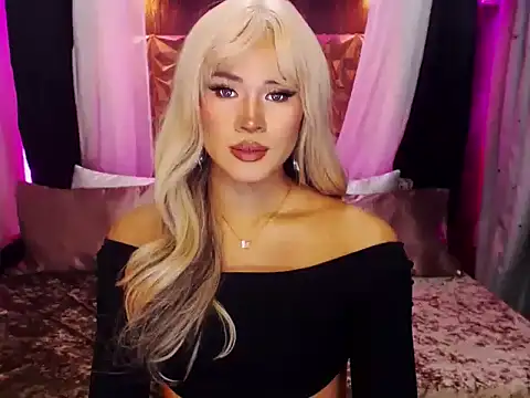 YllanaAltheaXxX online show from 10.16.25