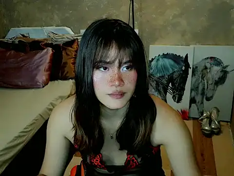 Snapshot of YllanaAltheaXxX chatting on 06.24.26 YllanaAltheaXxX online show from 06.24.26