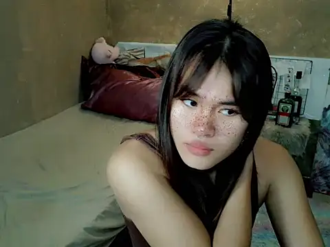 Snapshot of YllanaAltheaXxX chatting on 07.23.26 YllanaAltheaXxX online show from 07.23.26