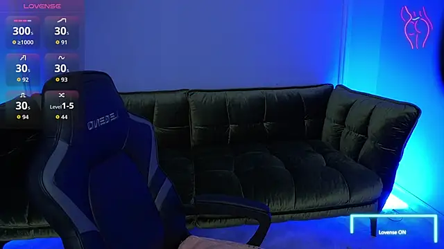 EliseVelour online show from 10.05.25